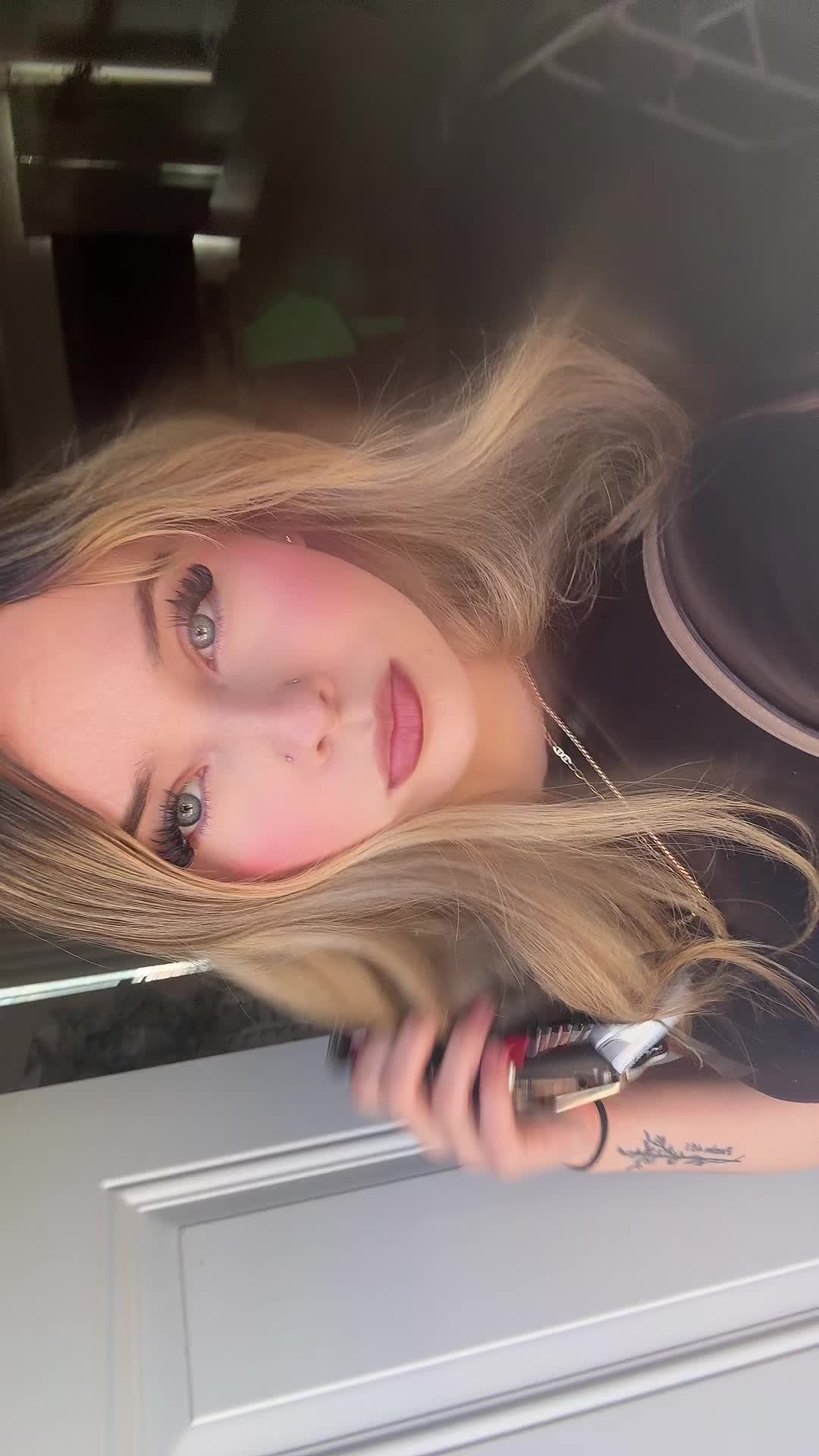 @devvvv