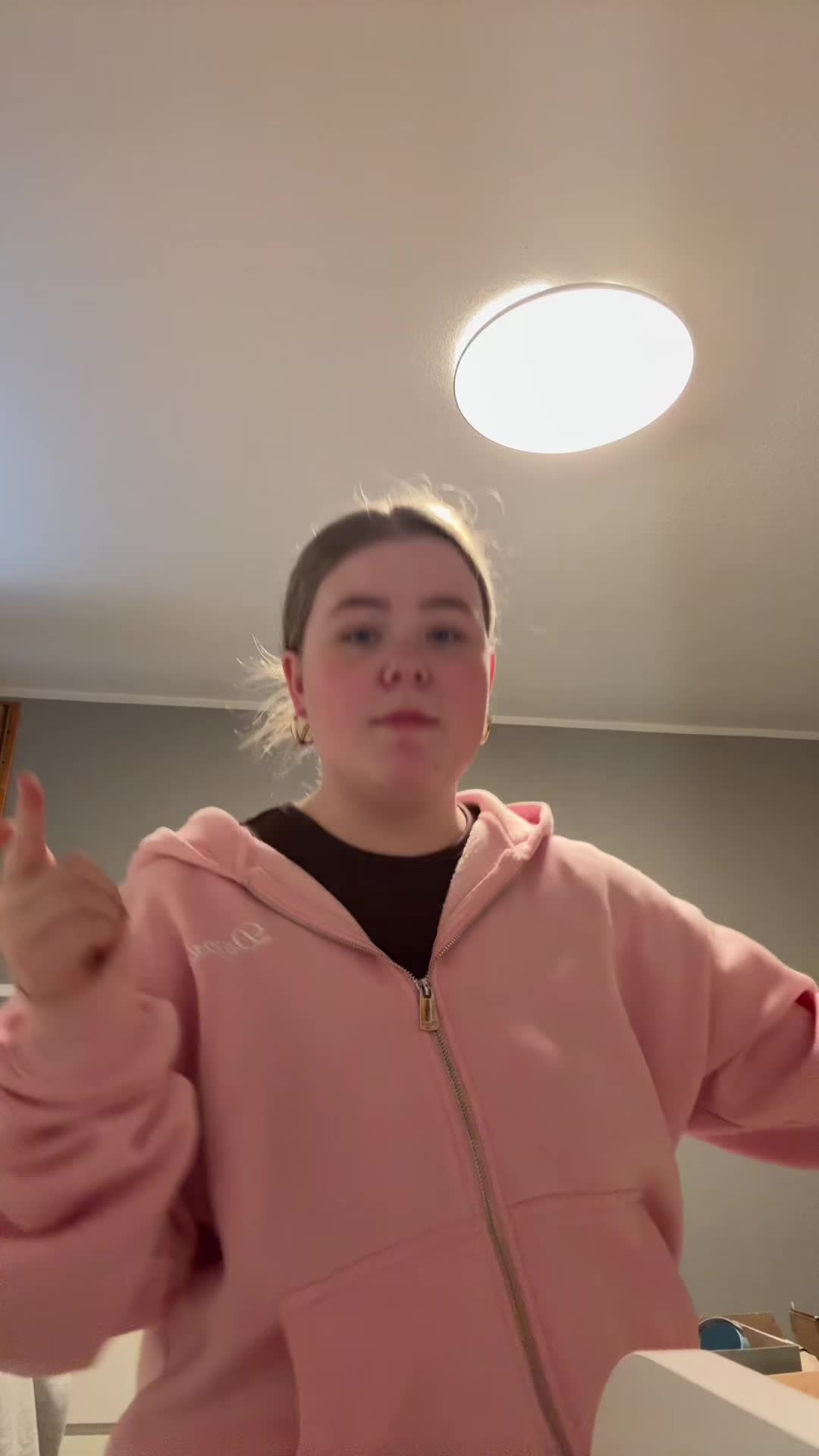 @leonie
