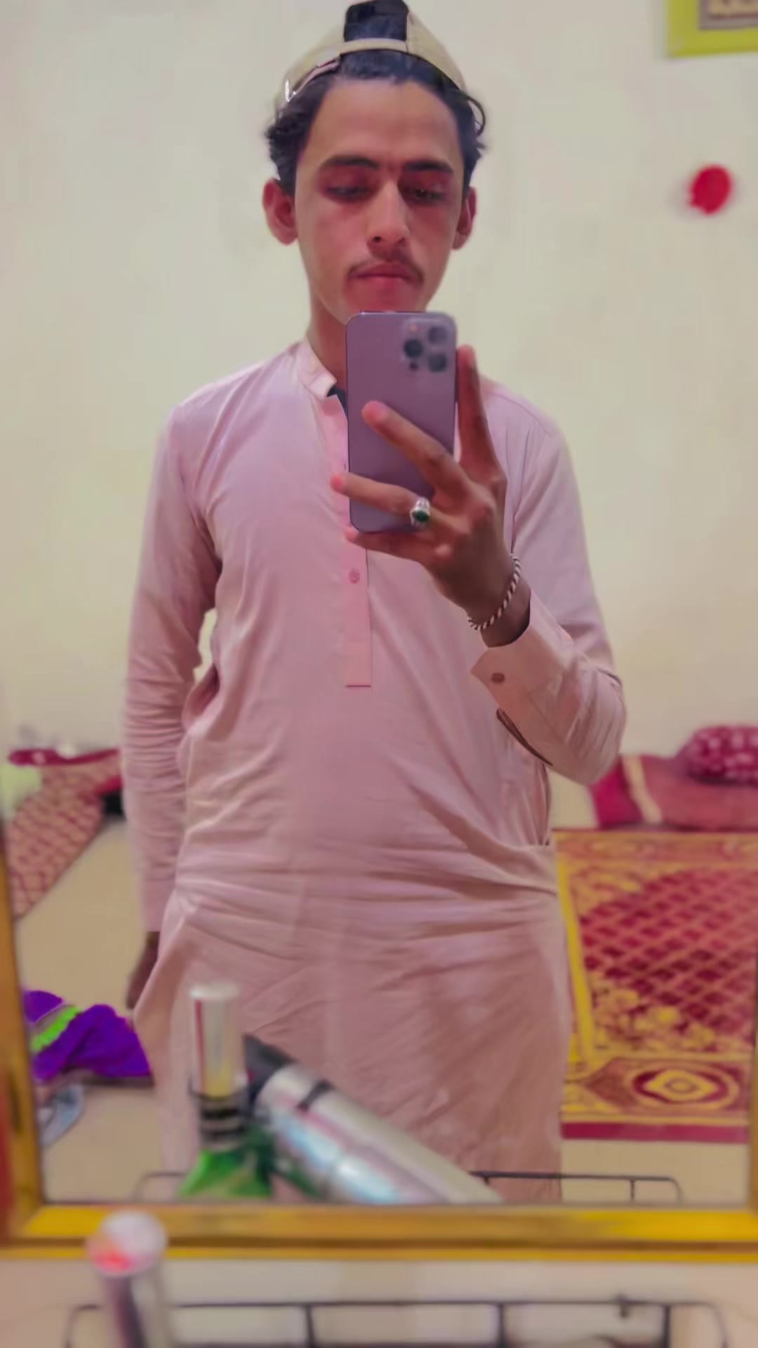 @𝐑𝐢𝐳𝐰𝐚𝐧 🥂
