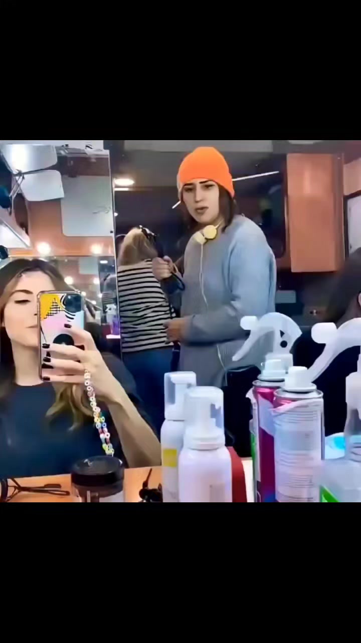 @𝐥𝐚𝐯𝐢𝐧𝐲𝐚𝐤𝐡