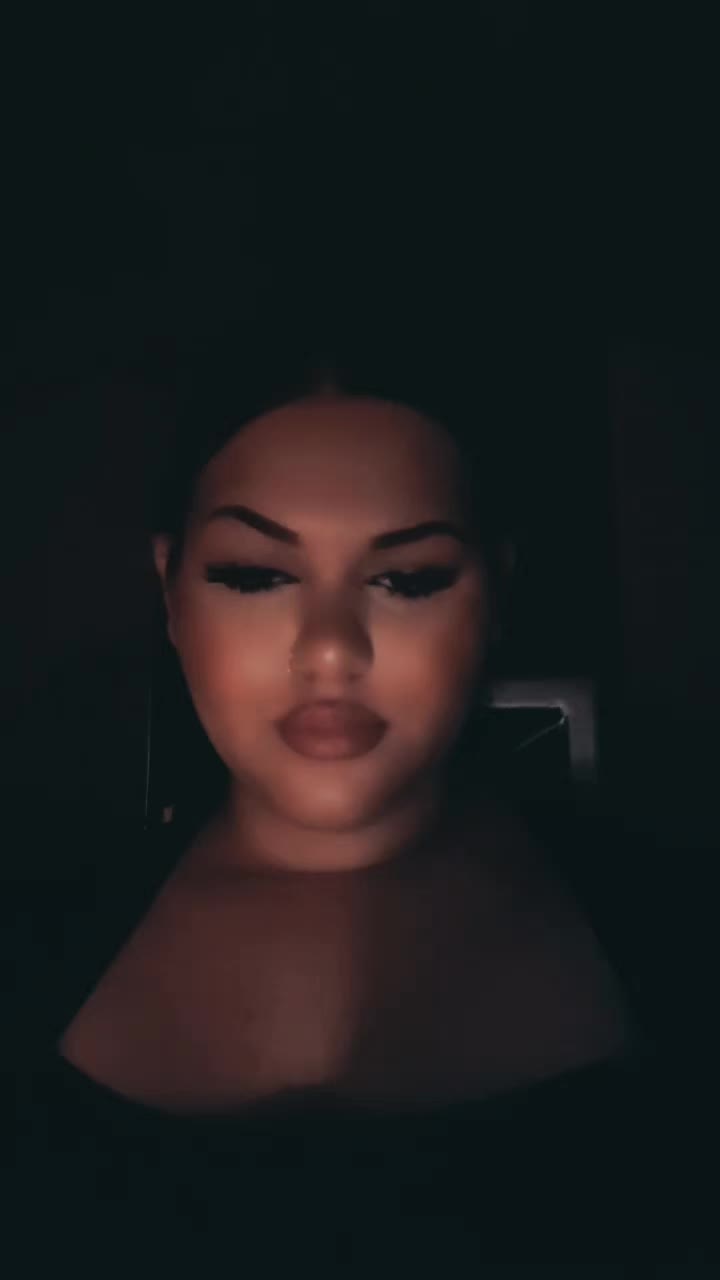 @Vukica