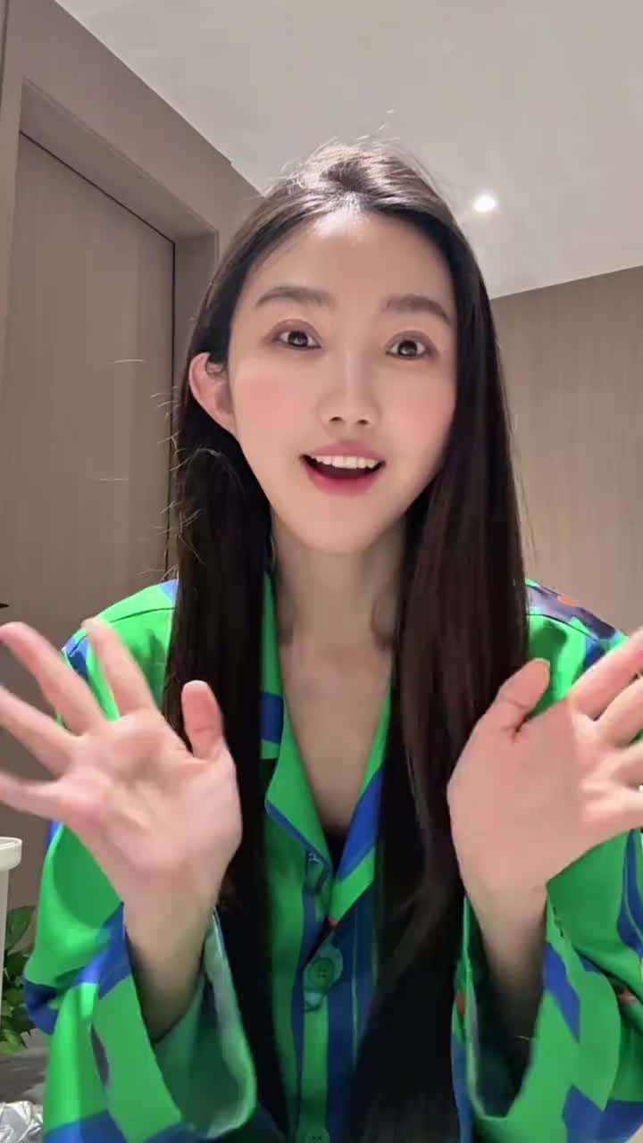 @Sally 雪莉 大笑笑
