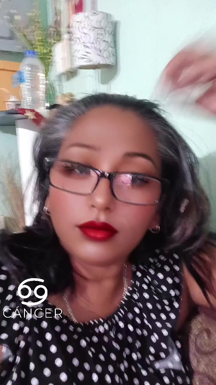 @dimples_00021