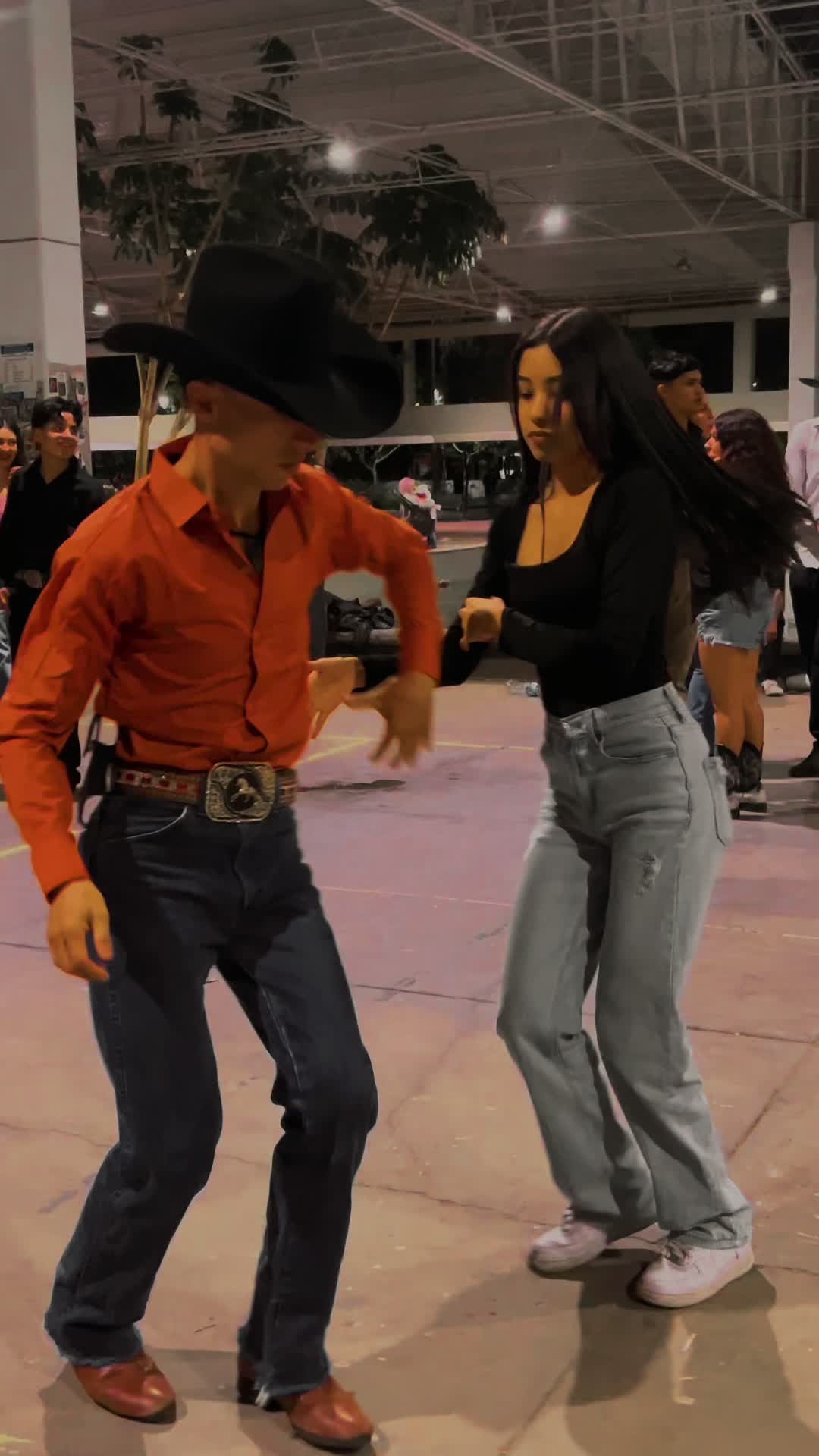 @🔥🤠El Compa Jonny🪶🔥