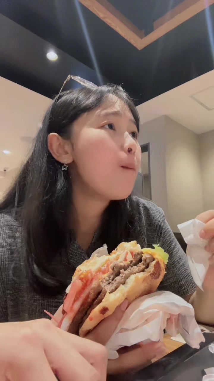 @Mee Mee ngal