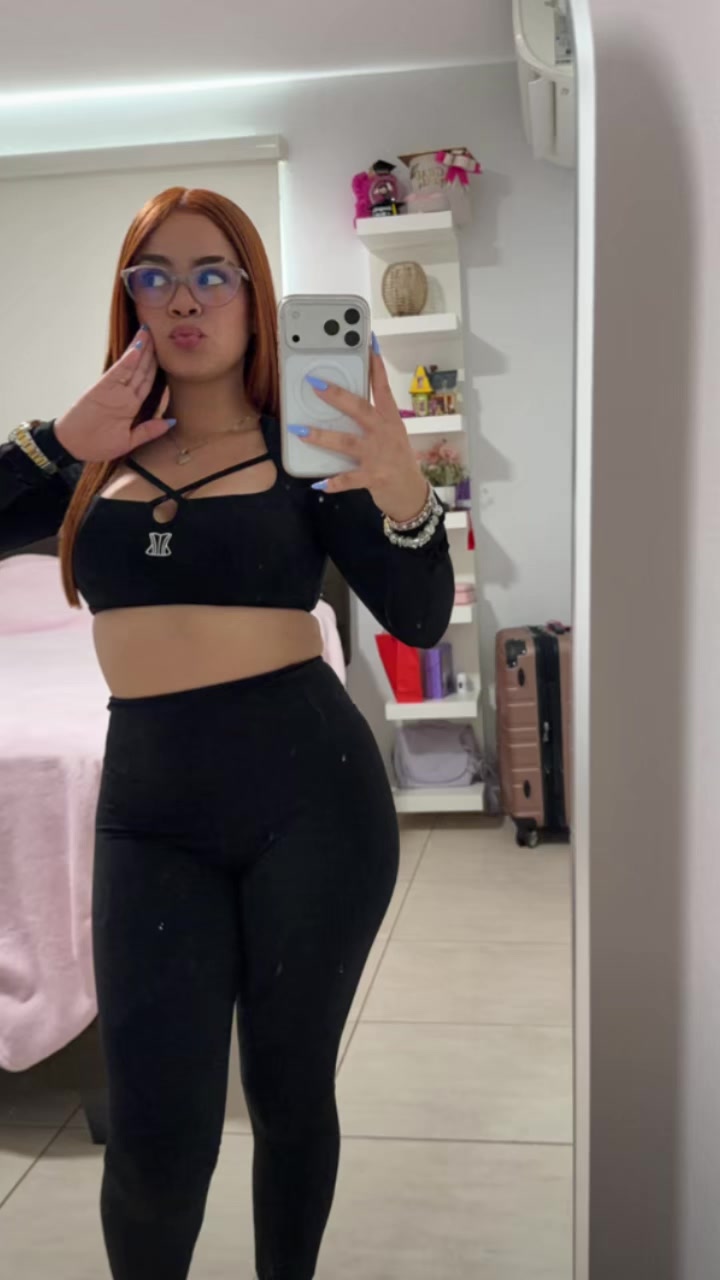 @Joselyn_
