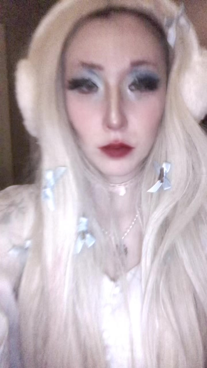 @𝔒𝔡𝔢𝔱𝔱𝔢 🎀