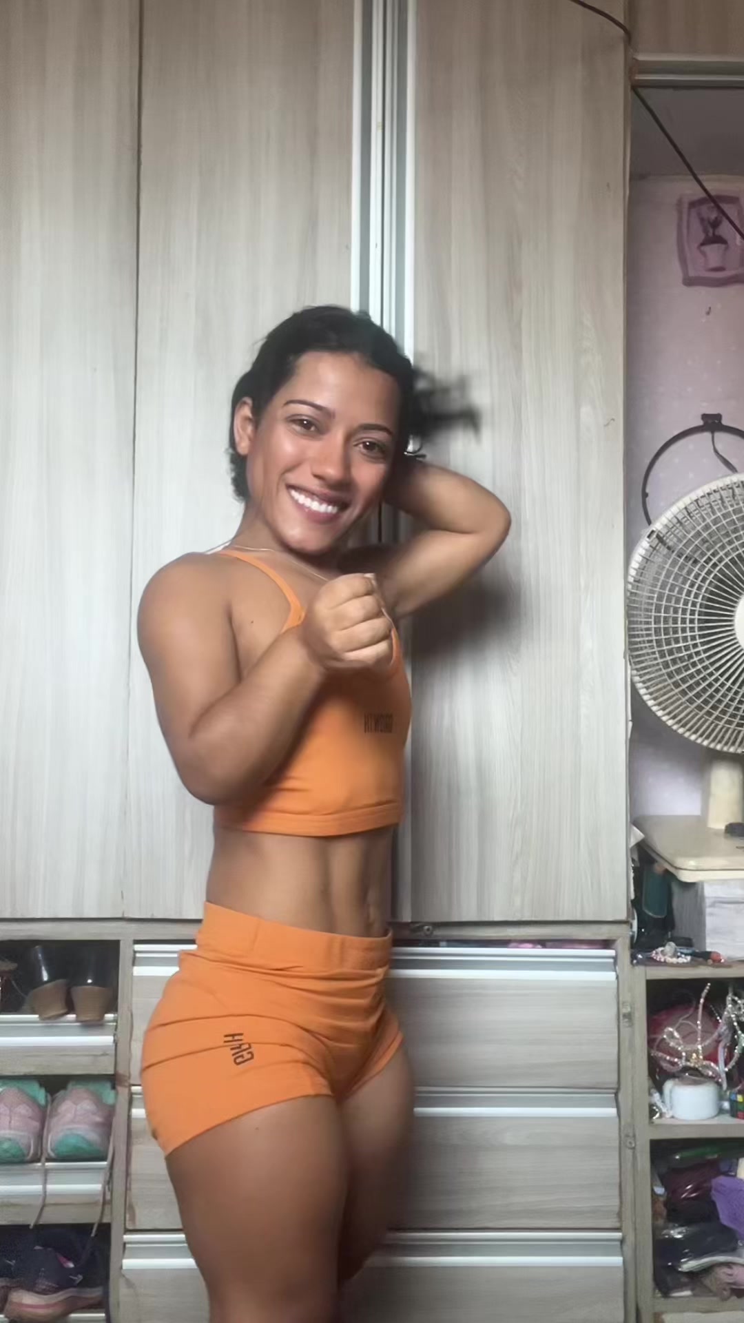 @Renata ✨