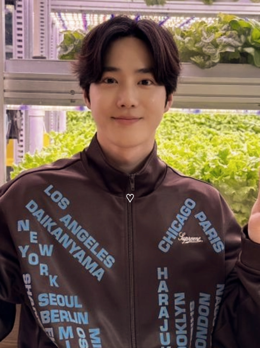 @EXO