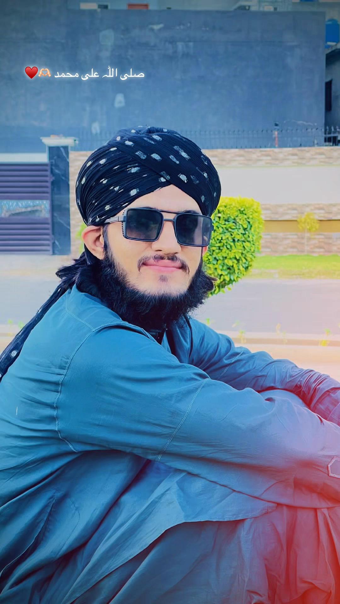 @NaDeeM MeHaR👑