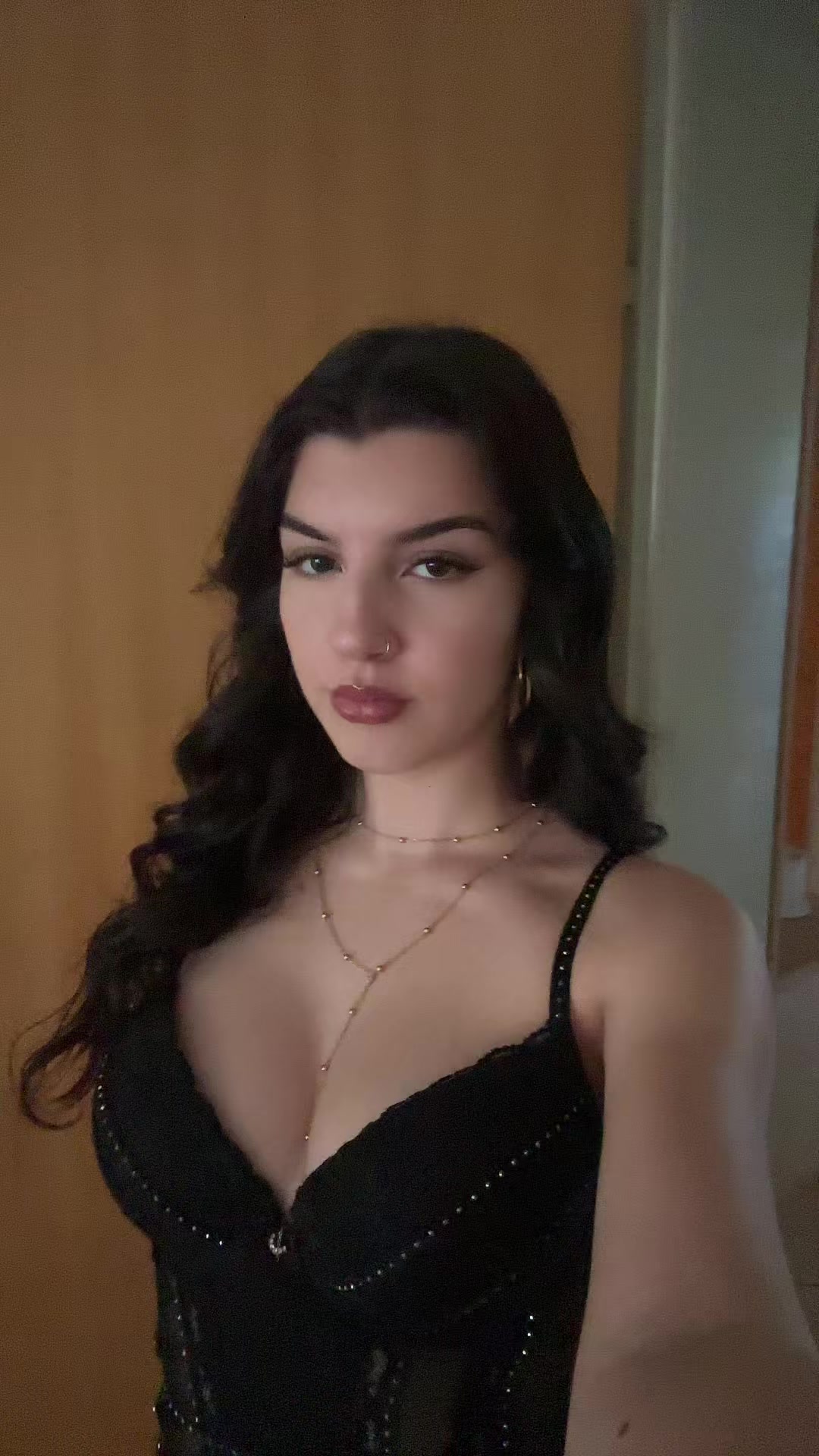 @<3