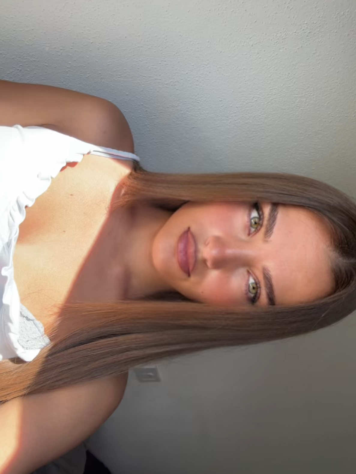 @𝐌𝐈𝐑𝐄𝐋𝐀