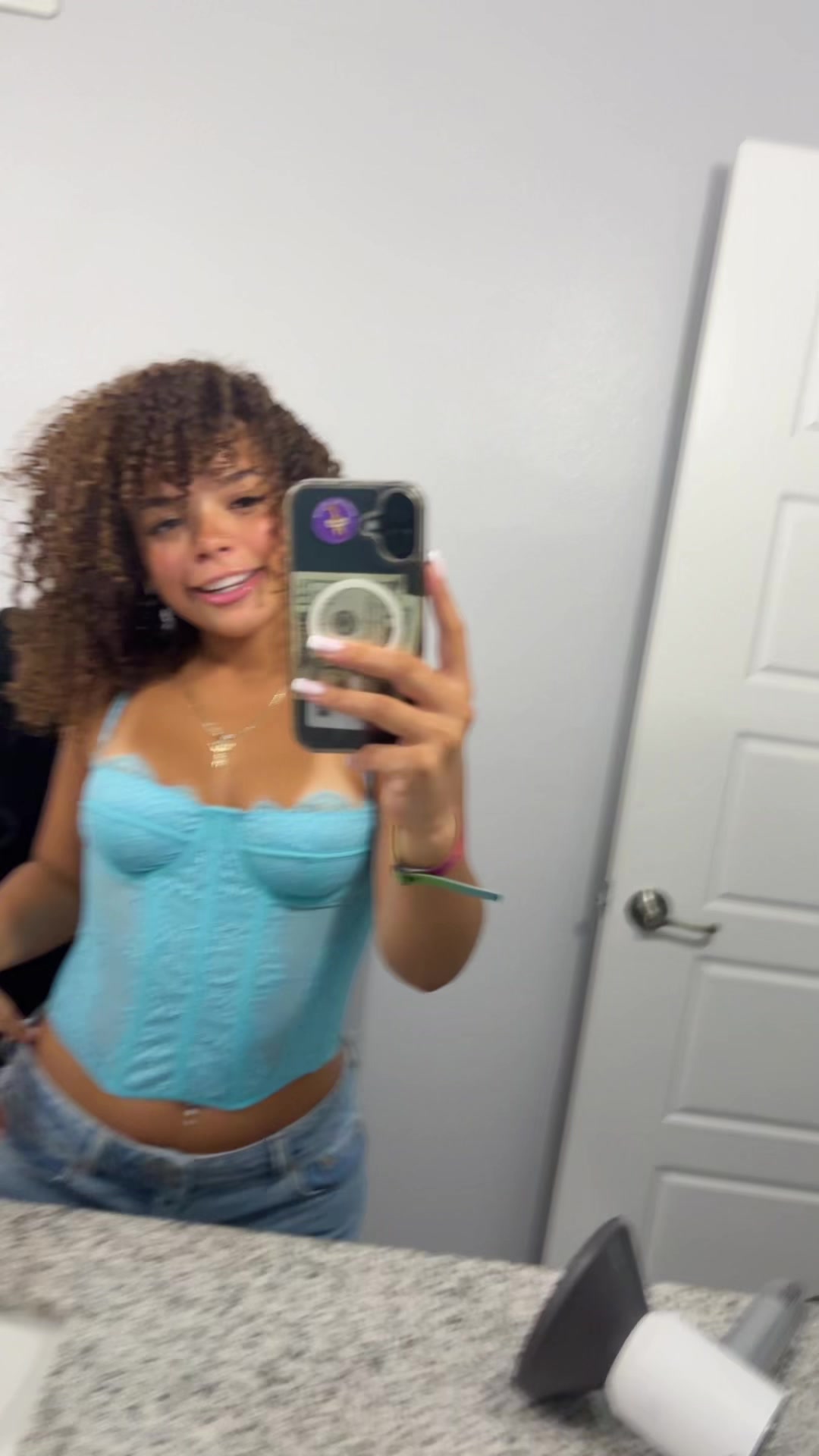 @Opmbabiela