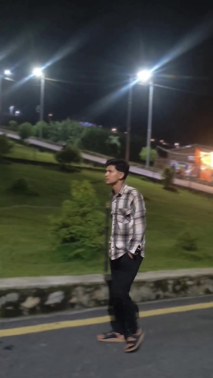 @Bhatta🫥