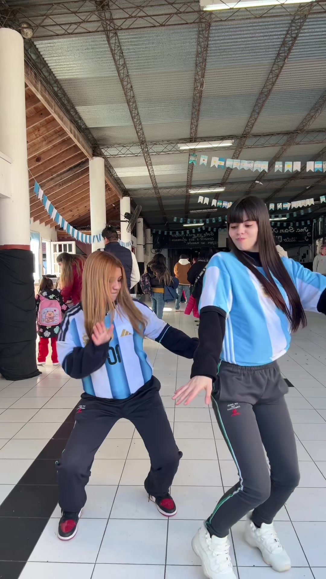 @𝐜𝐡𝐢𝐥𝐚 𝐬𝐨𝐜 𝟐𝟔