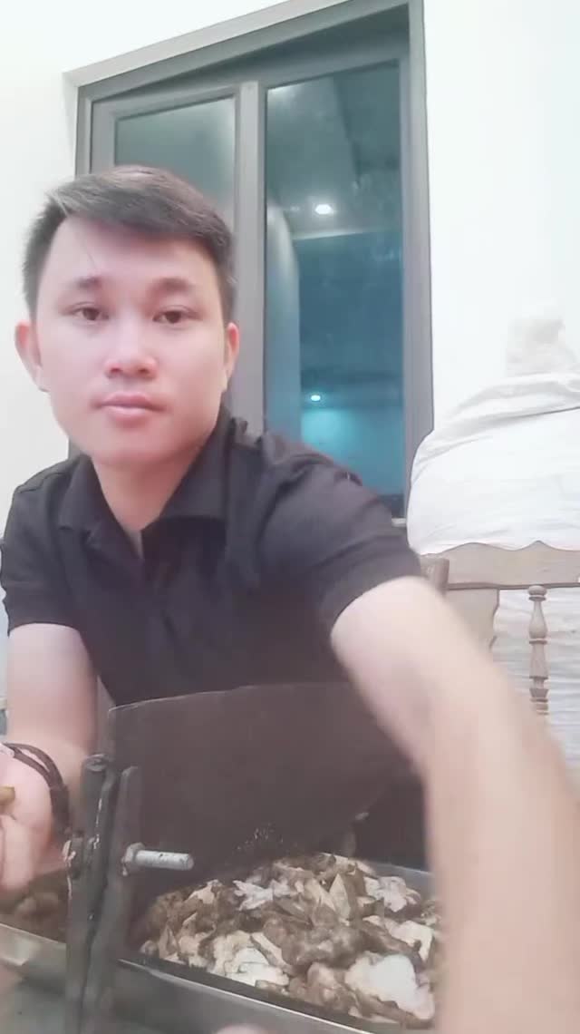 @Đ&ocirc;ng y VŨ VĂN D&Acirc;N