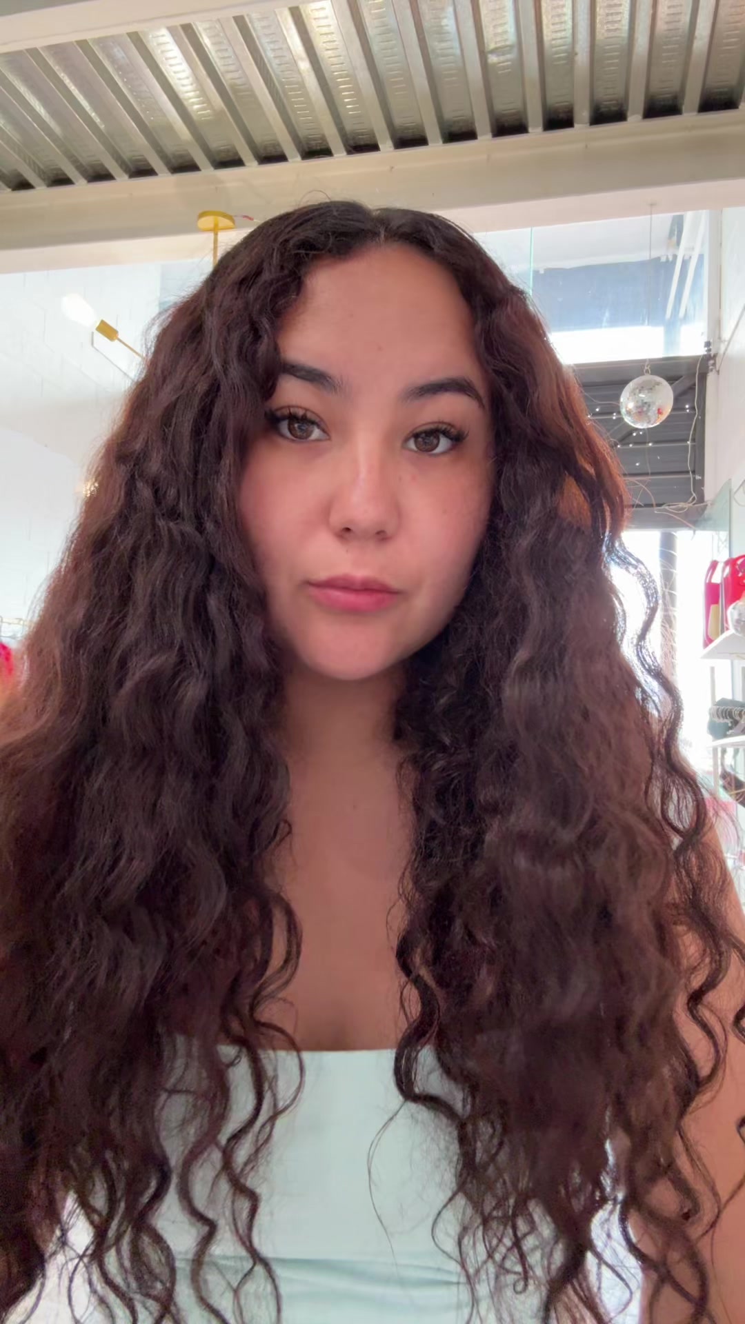 @AlexandraDeLuna_
