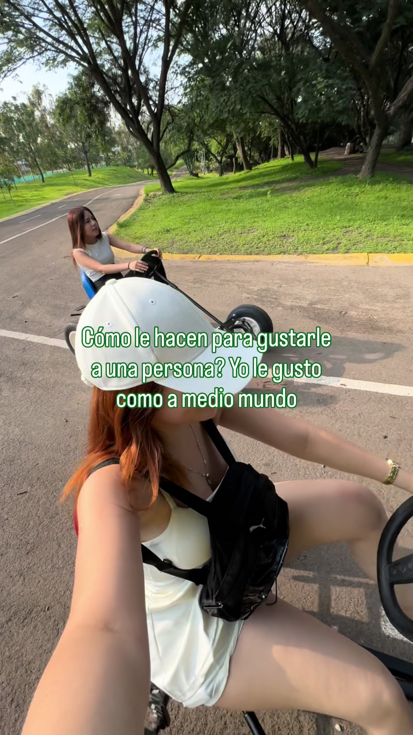 @Moniinay