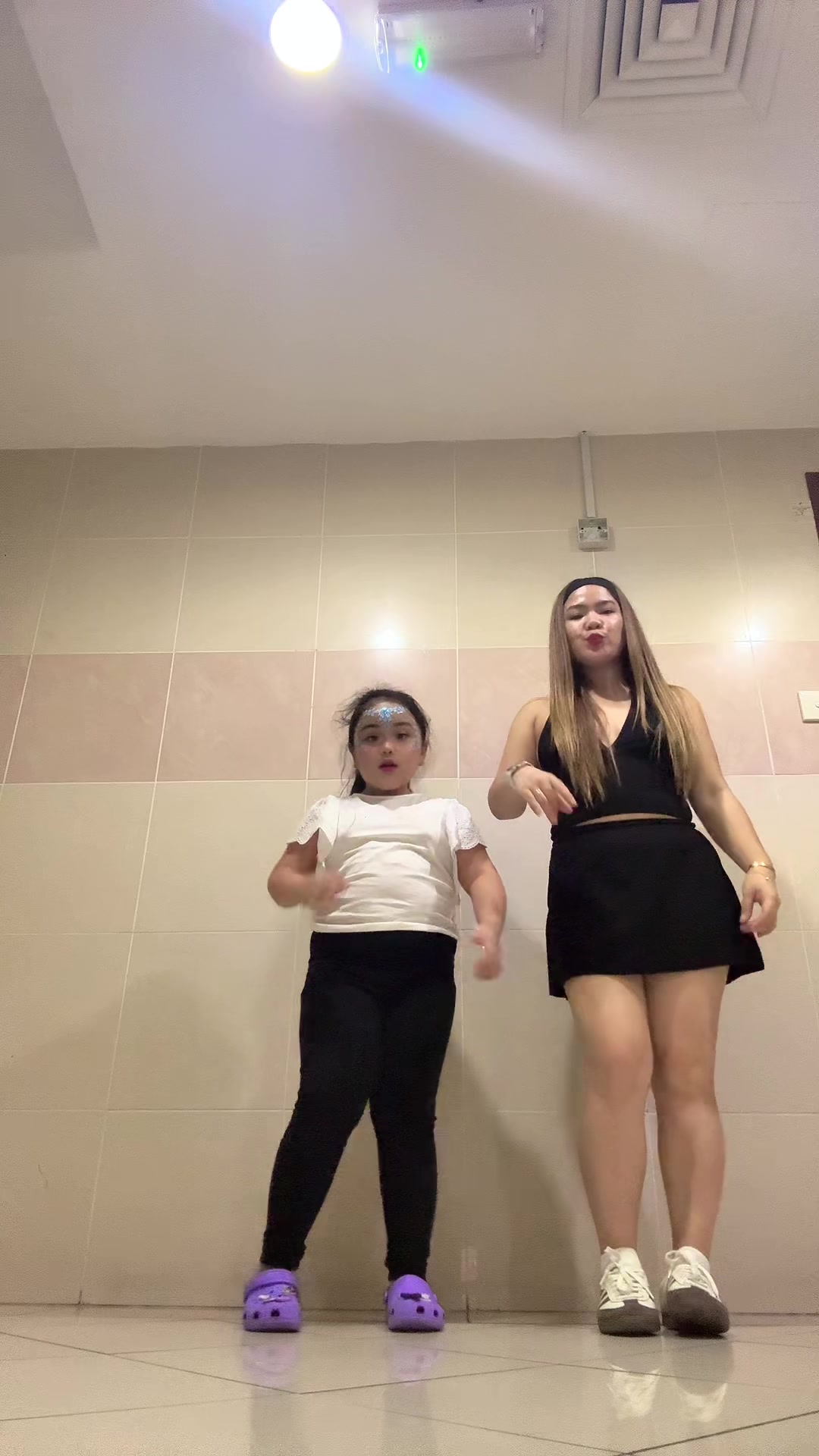 @myteecreamy