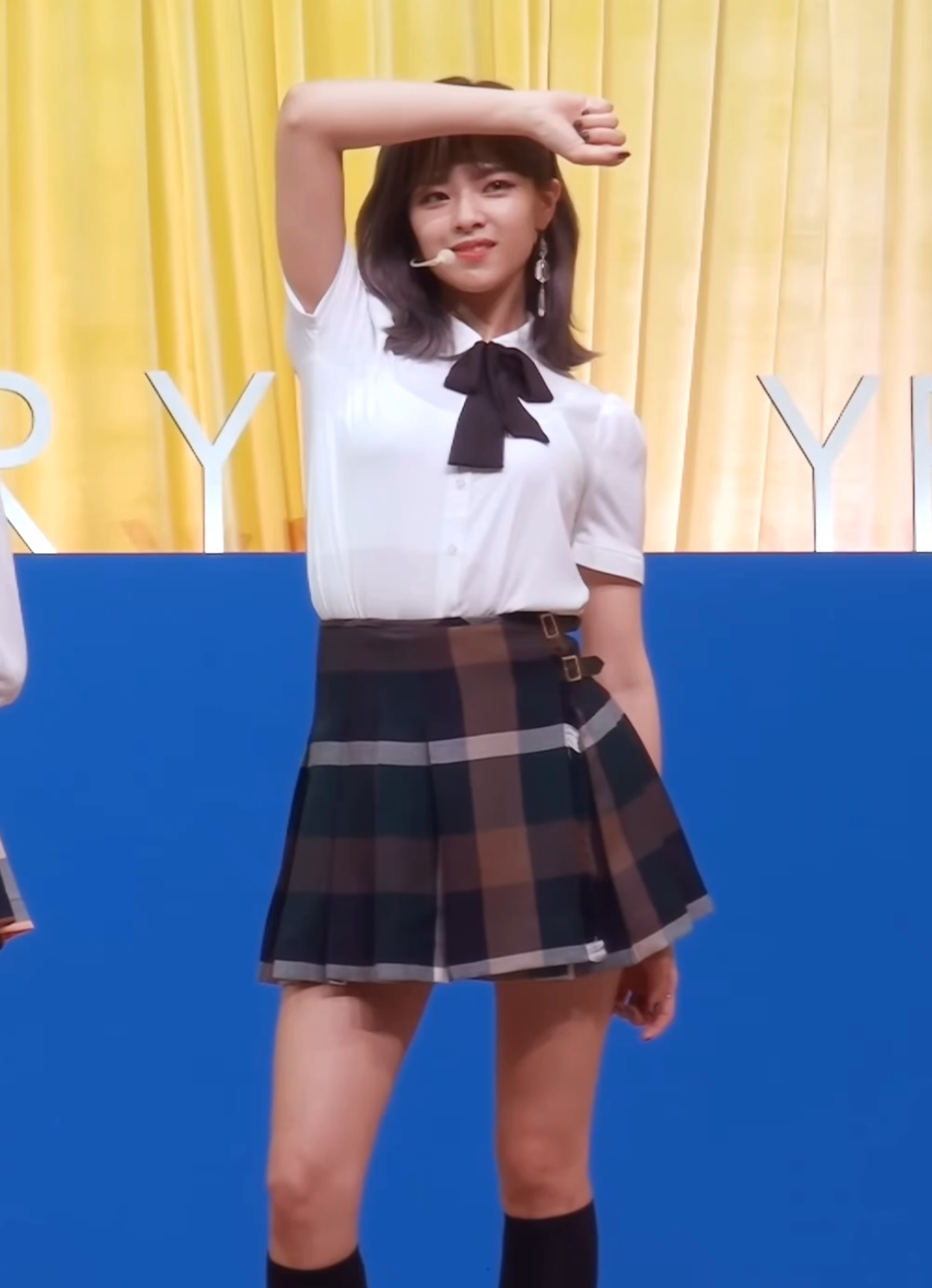 @Idolfocus╰➝ᵐᵃⁿᵘ