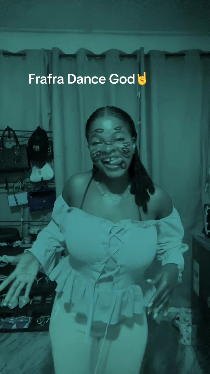 @AYINE POYUA🦋🎀💎