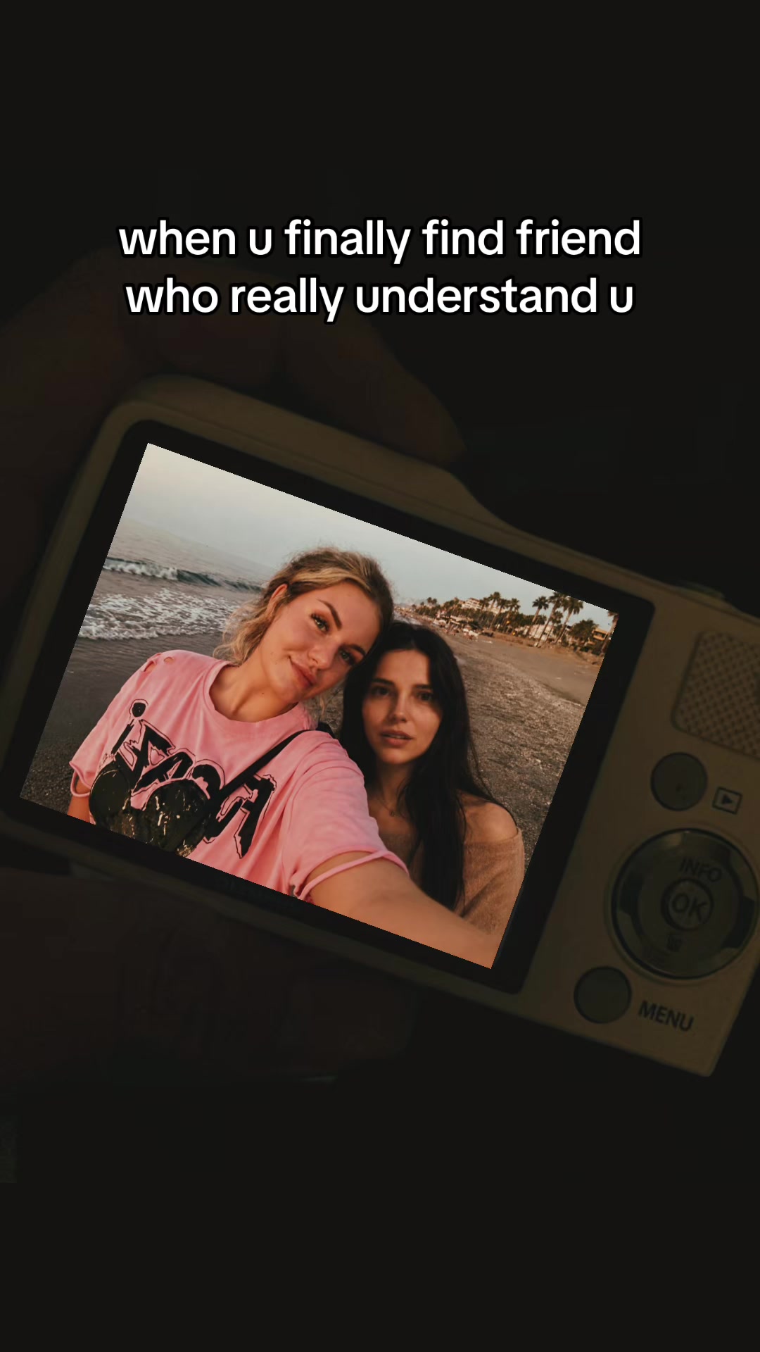 @diisssya
