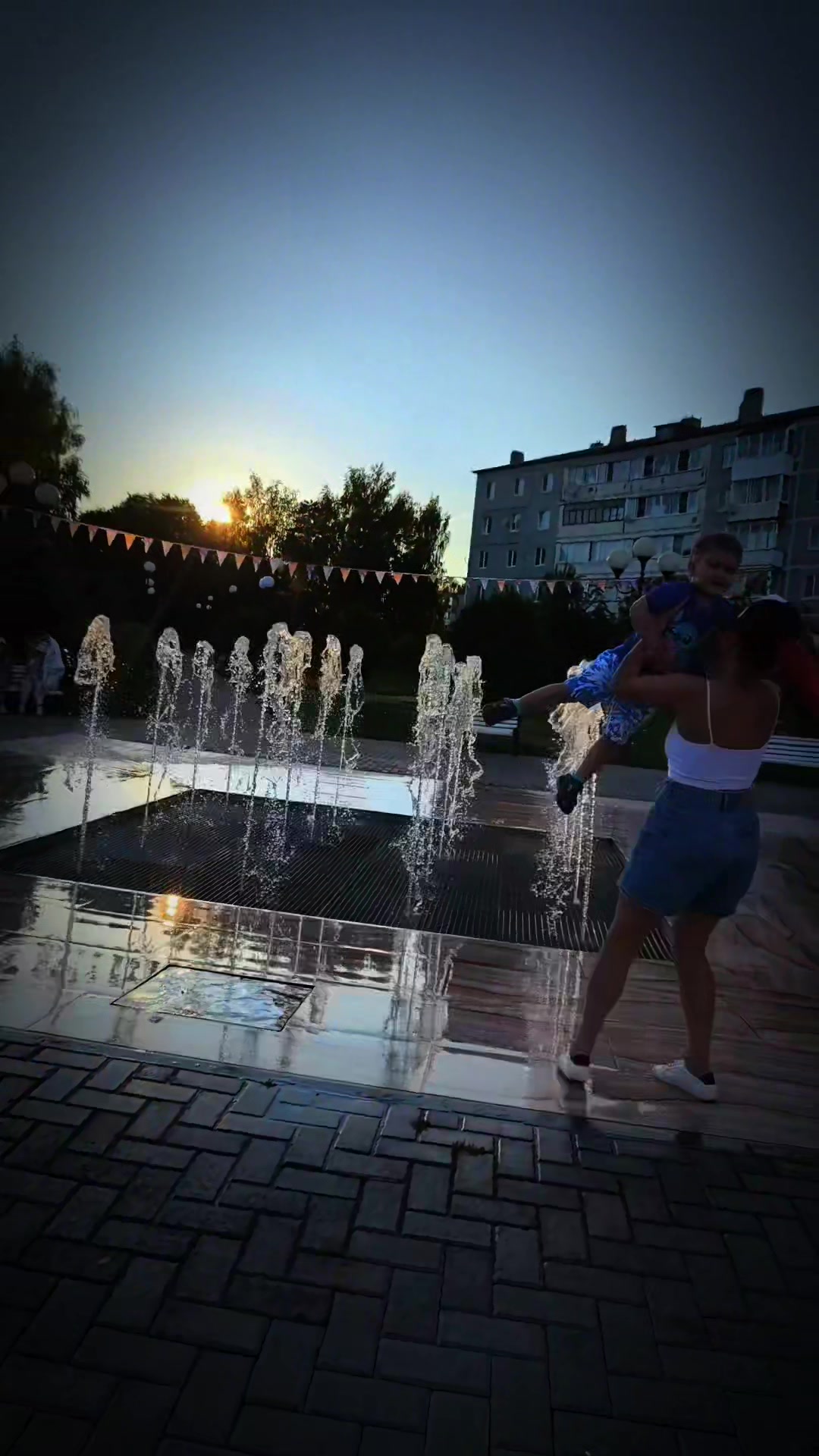 @Яна