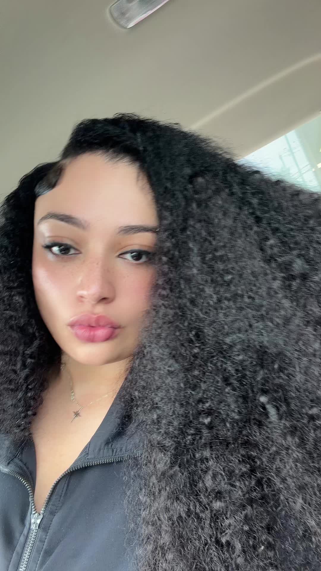 @honey, esq. 👄