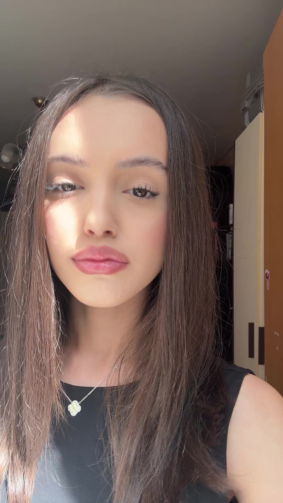 @roksi