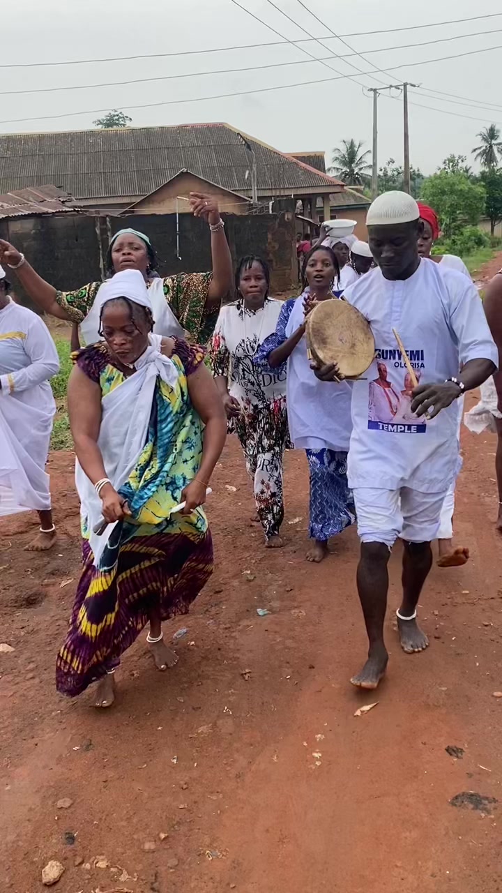@Osunyemi olorisa