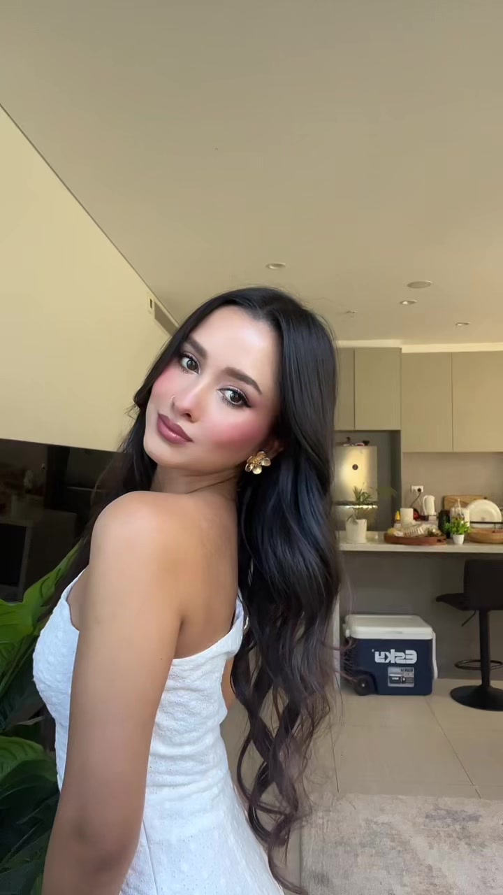 @Dee🎀