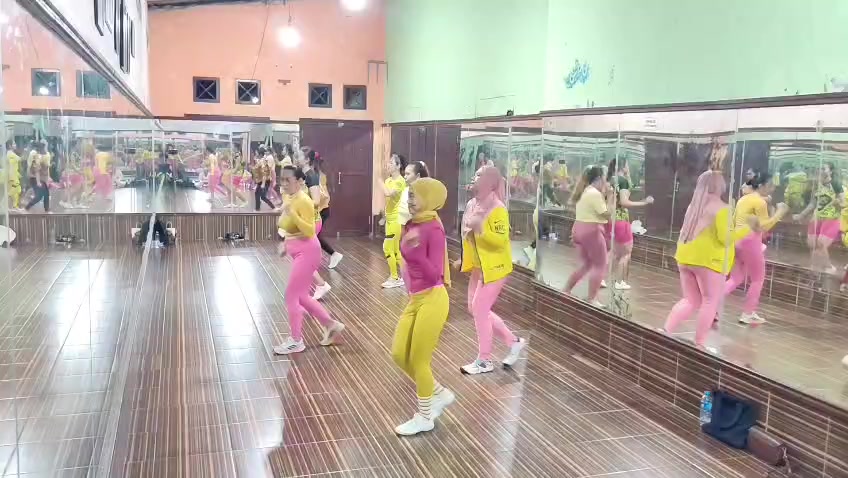 @nonicrere