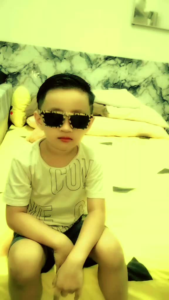 @Zainvia
