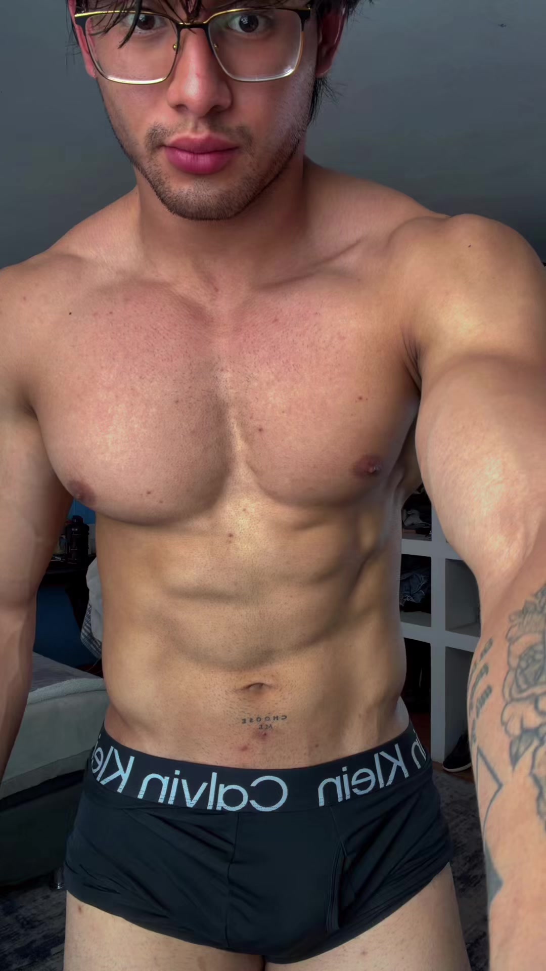 @lomelí