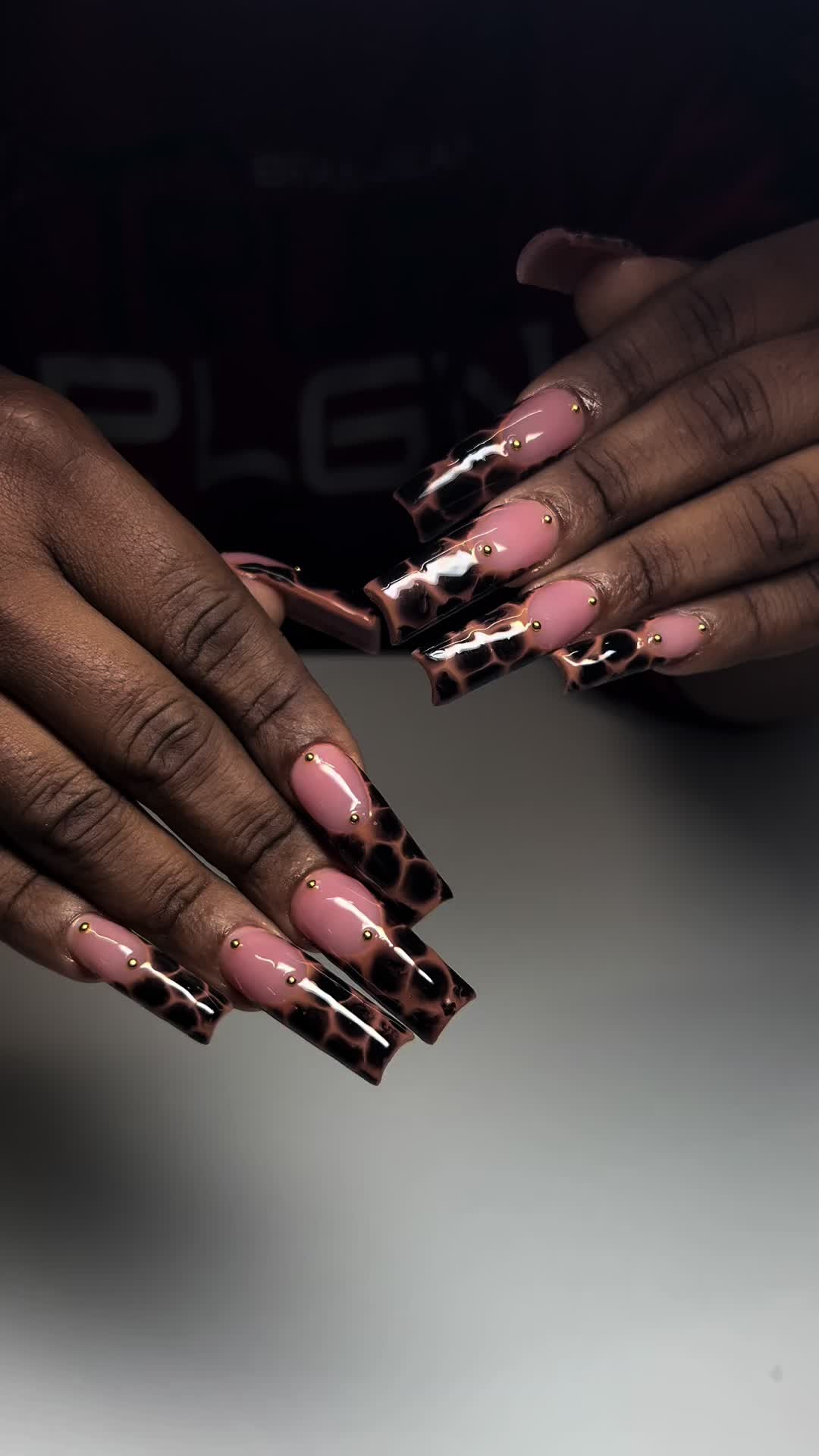 @lizthenailtexh