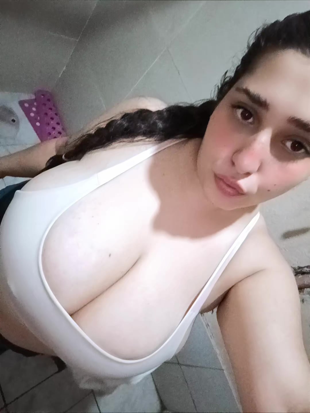 @𝔄𝔫𝔞𝔥𝔦 ℑ𝔯𝔲𝔭𝔢 🌻