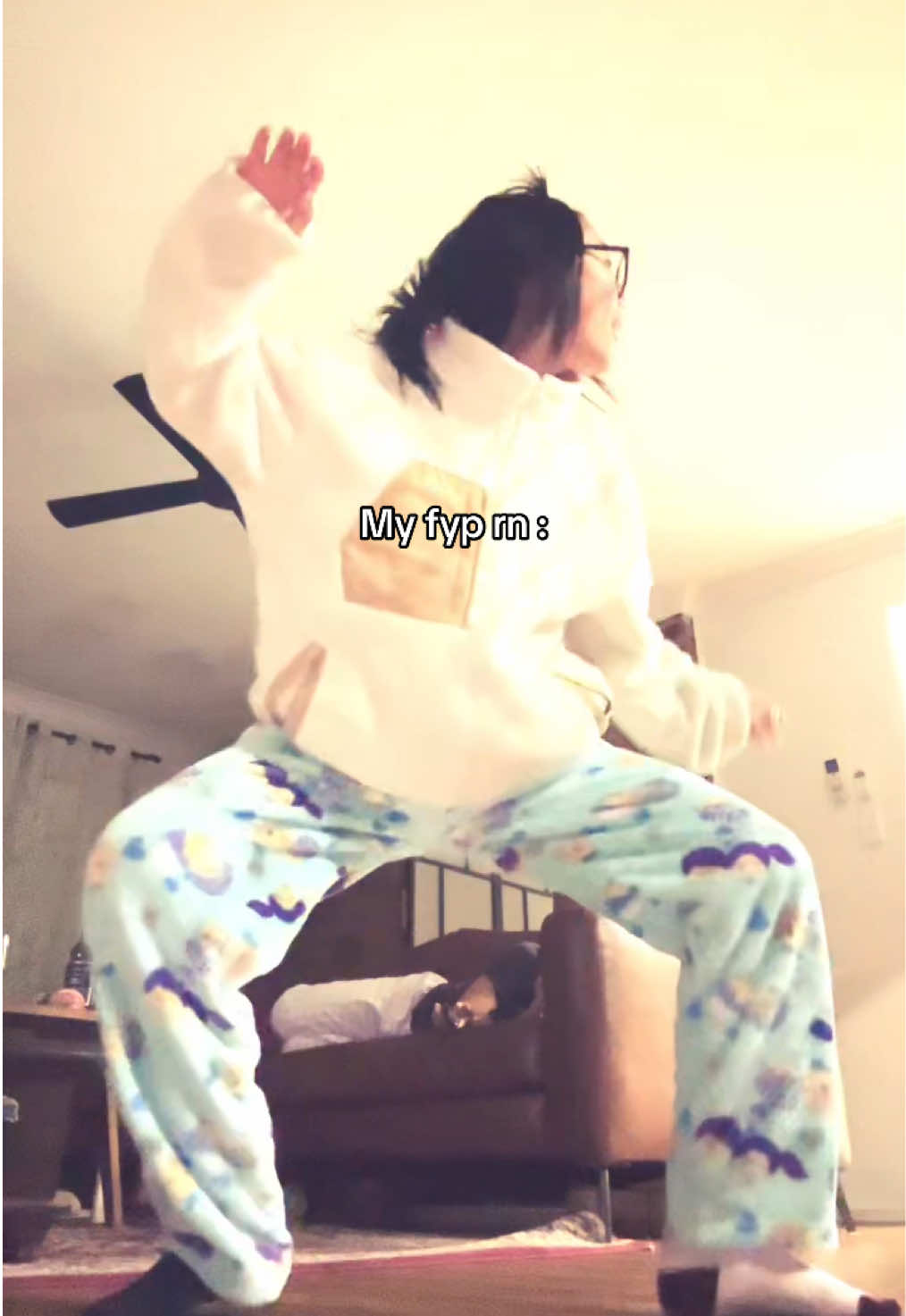 @<3