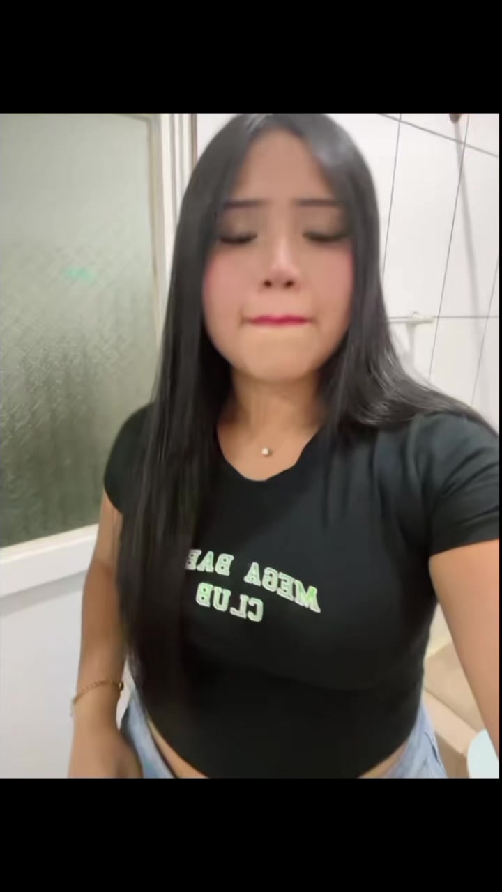 @Isabella