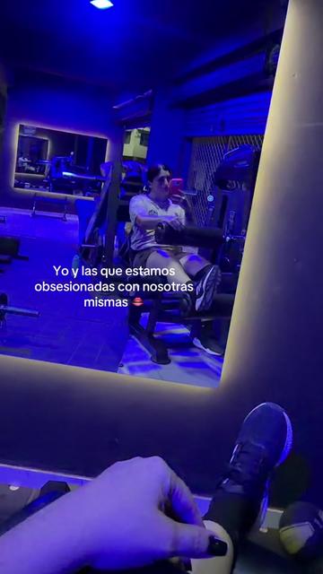 @Lola🫦