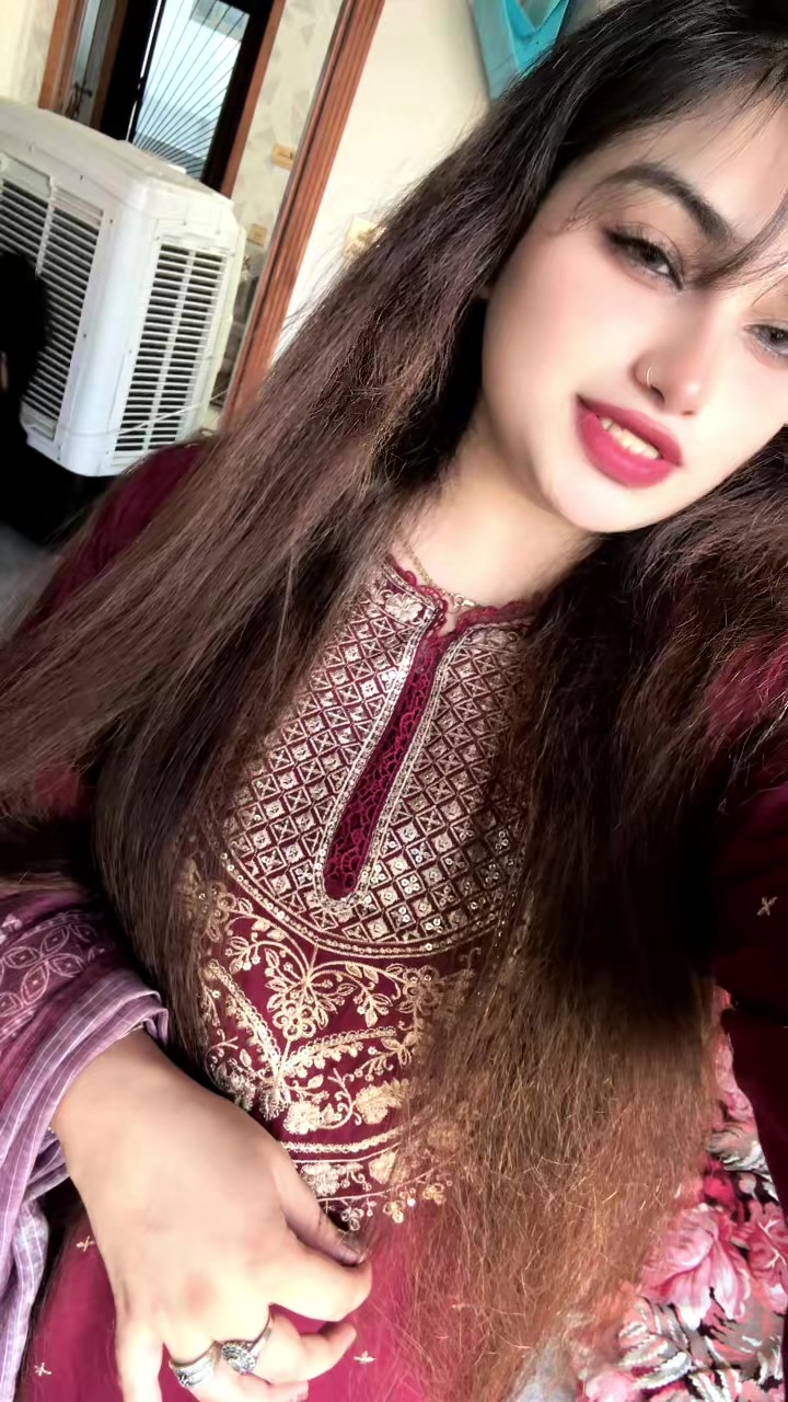 @مانو علی