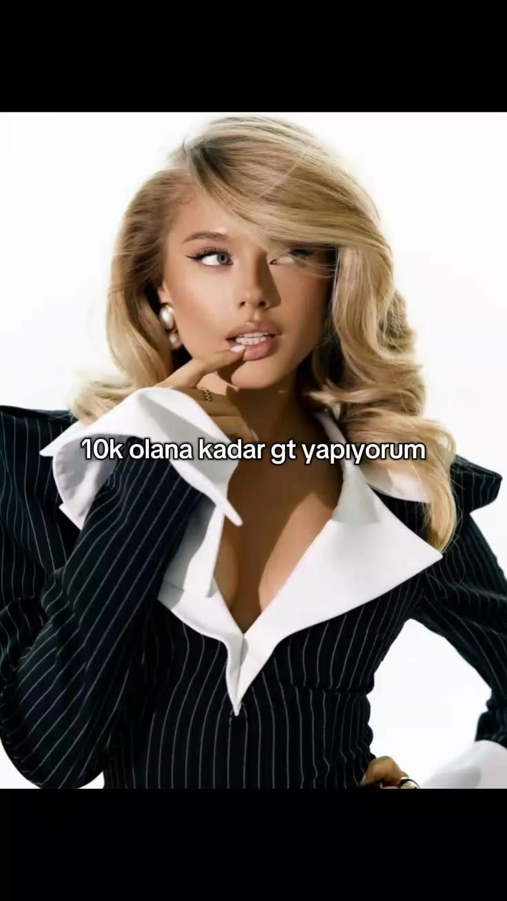 @𝑽𝒊𝒐𝒓𝒂🍸
