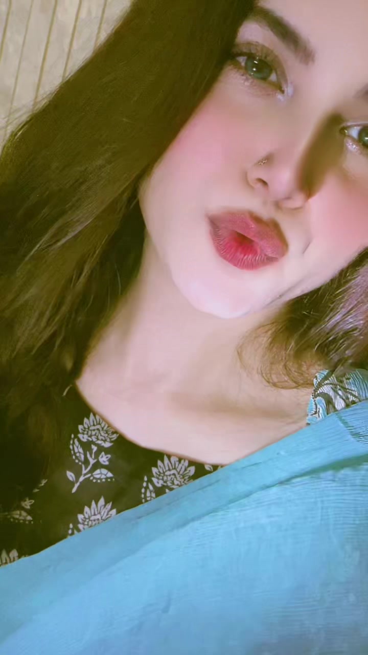 @Emaan🕊️✨