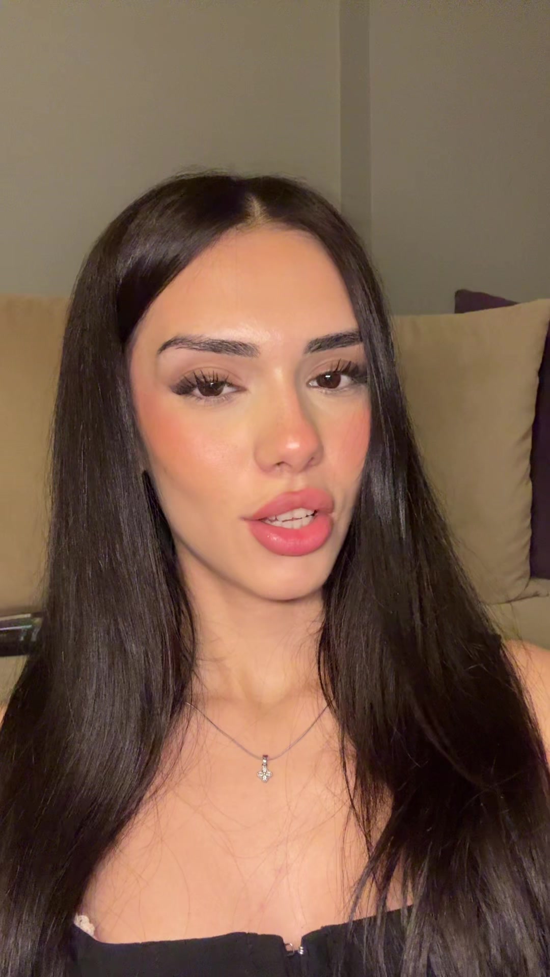 @Mina Çalışkan