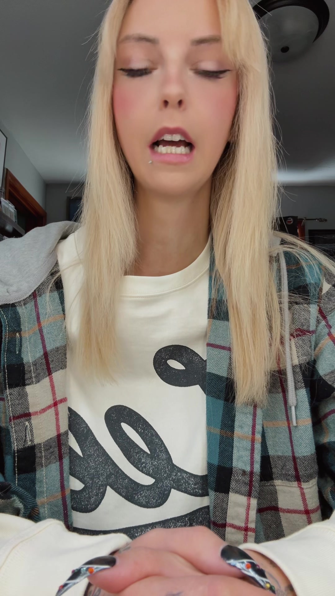 @wereareyoualice