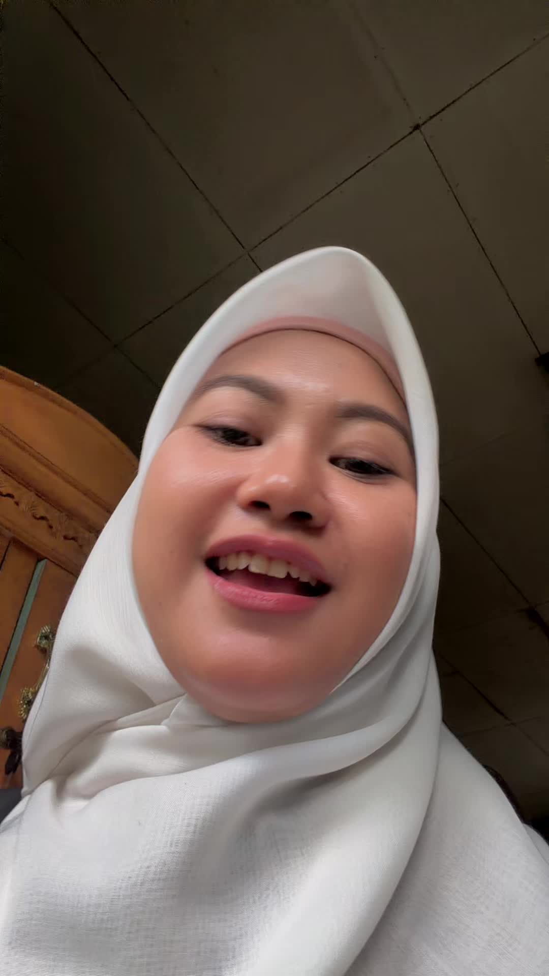 @Arumlo