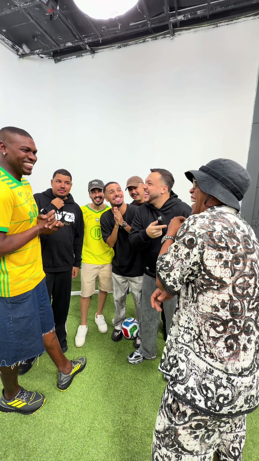 @Leandro Maca&eacute;