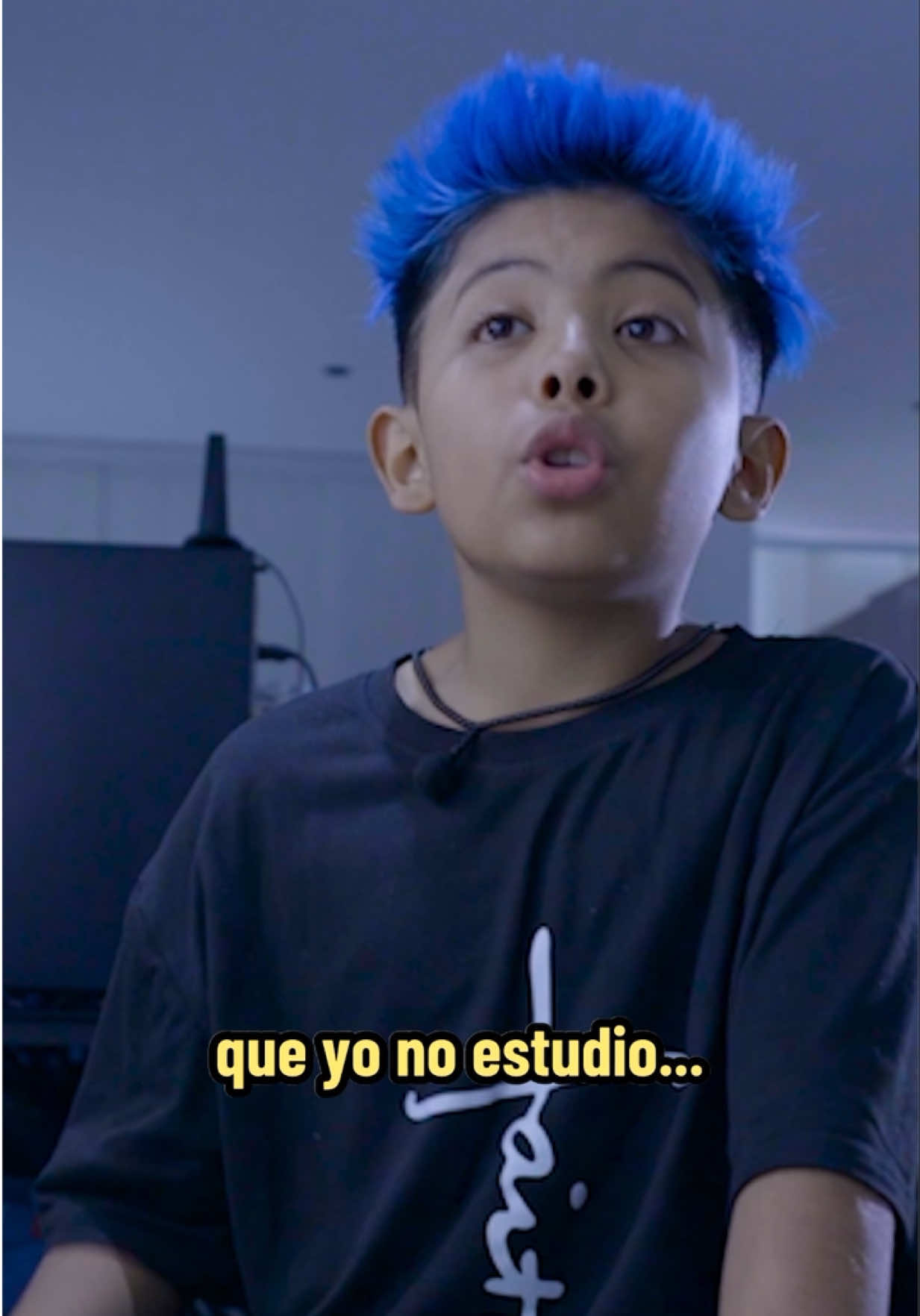 @S A N T I