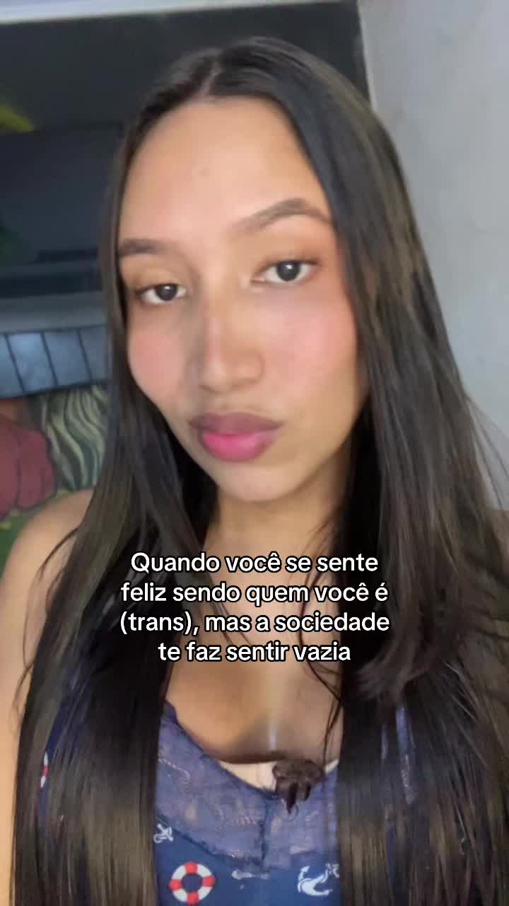 @the.elisaaa
