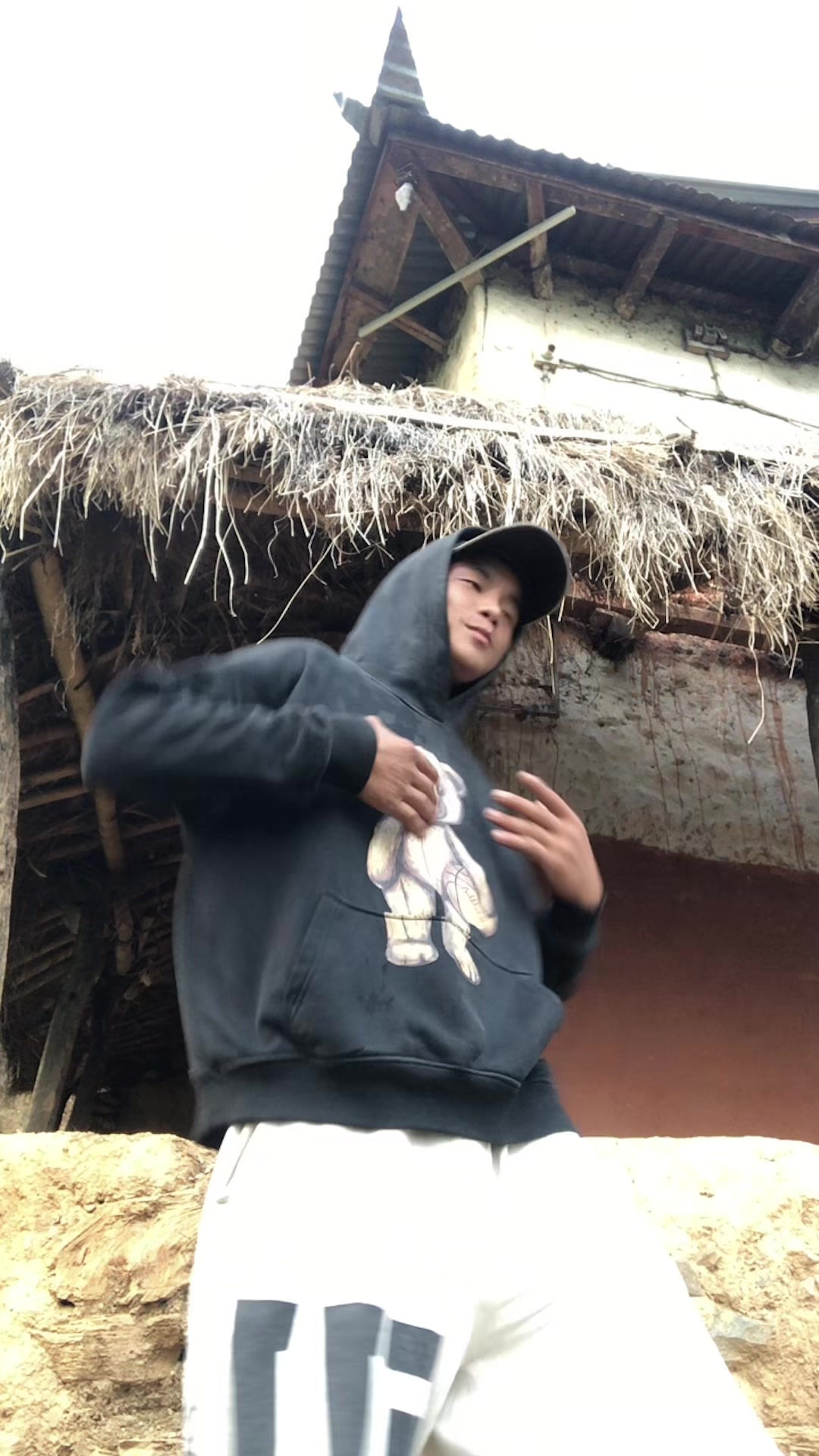 @लोकेश मगर🧿🌿