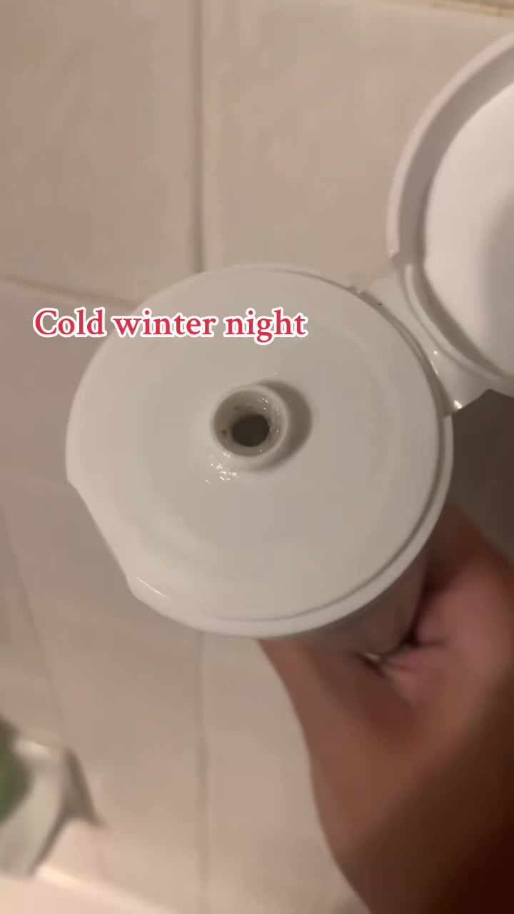 @𝓒𝓱𝓻𝓲𝓼𝓽𝓶𝓪𝓼 𝓖𝓲𝓻𝓵🌲❄